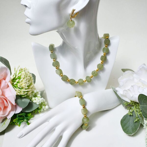 Green Jade - 20" Necklace - Image 5