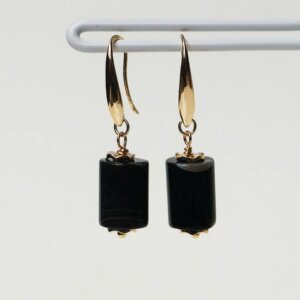 Black Agate Dangle Earrings 3/4" Drop